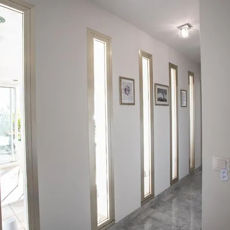 Apartment Roof Terrace Of 123m2 Sea View Double Garage Air Conditioning